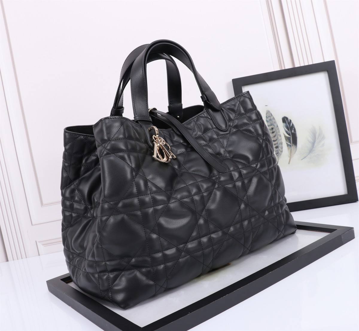 DIOR Large Dior Toujours Bag Black 