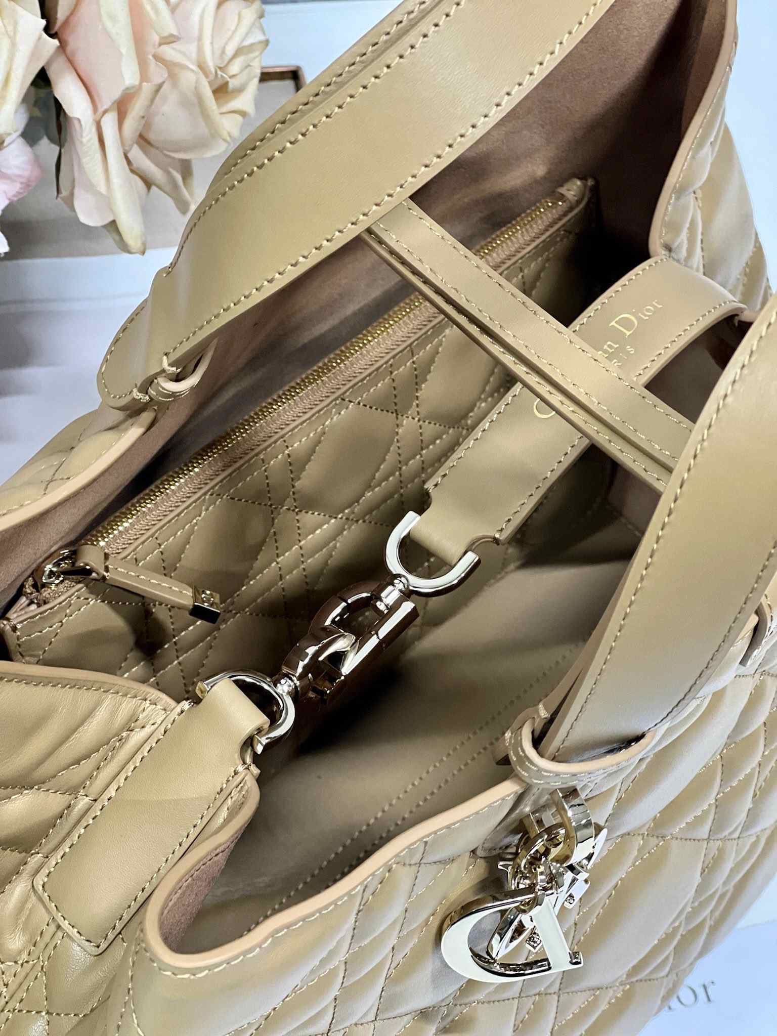 DIOR Large Dior Toujours Bag Medium Tan