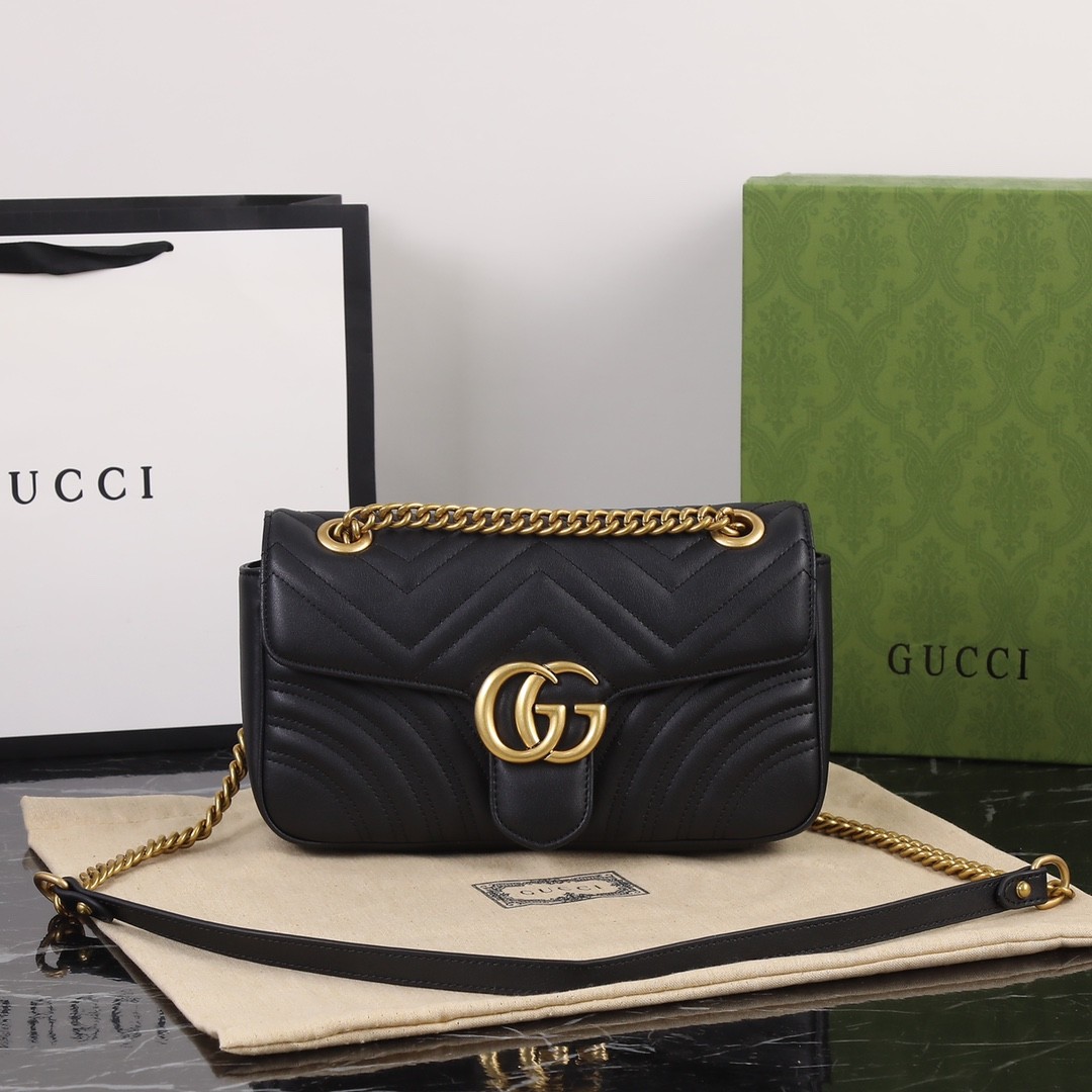 GUCCI GG Marmont Small Shoulder Bag Black leather