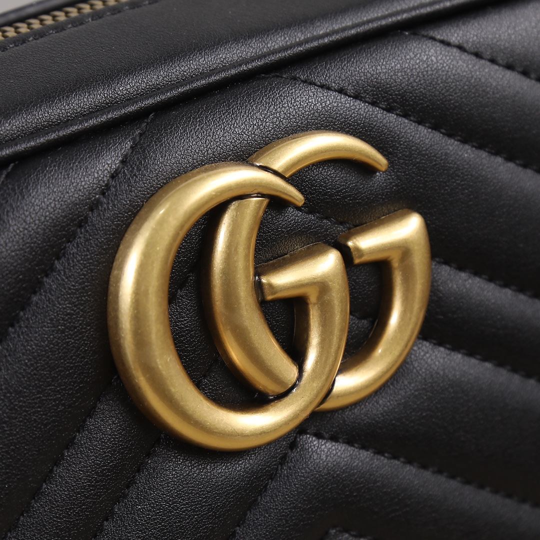 GUCCI GG Marmont Small Matelasse Shoulder with zip Black leather