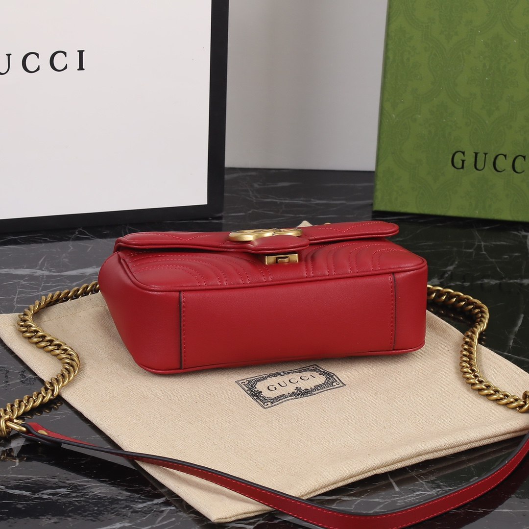 GUCCI GG Marmont Mini Shoulder Bag Red leather