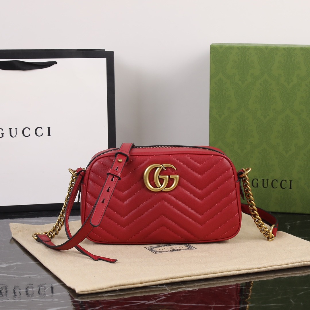 GUCCI GG Marmont Small Matelasse Shoulder with zip Red leather