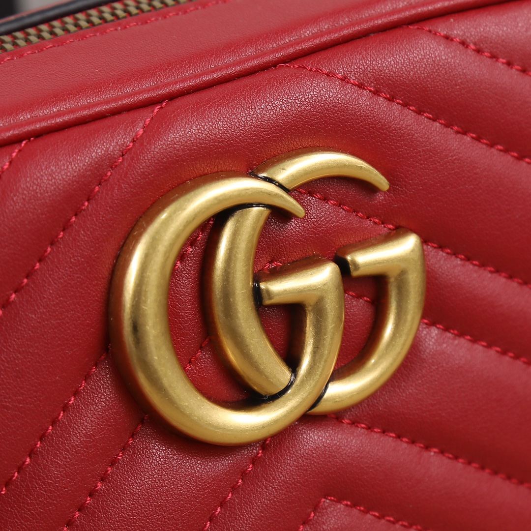 GUCCI GG Marmont Small Matelasse Shoulder with zip Red leather