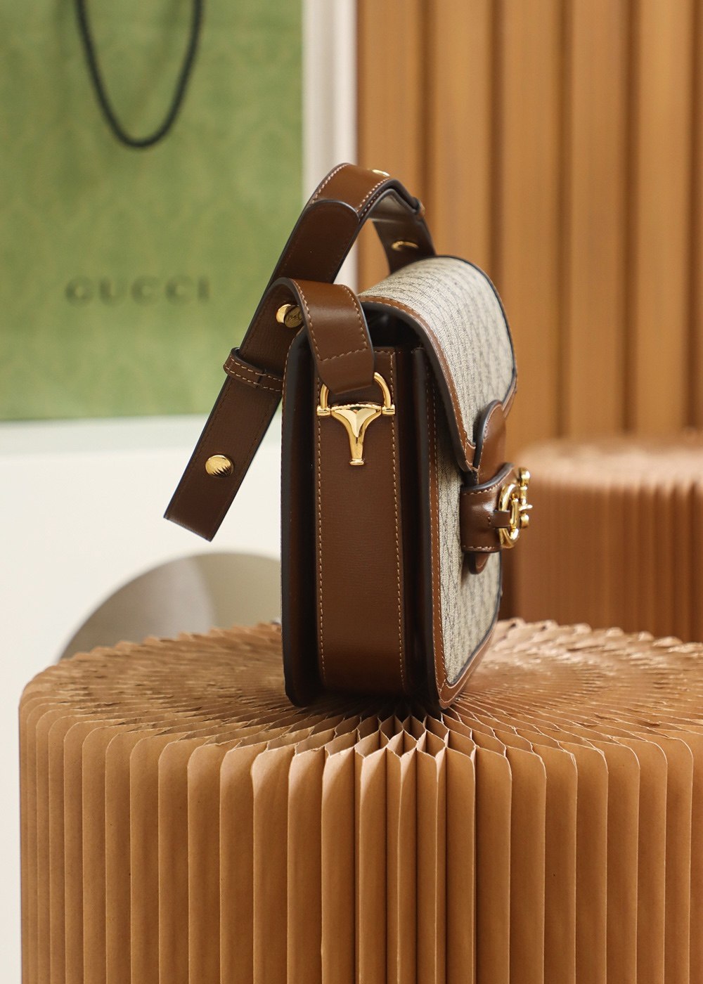 GUCCI Horsebit 1955 Shoulder Bag Brown leather trim