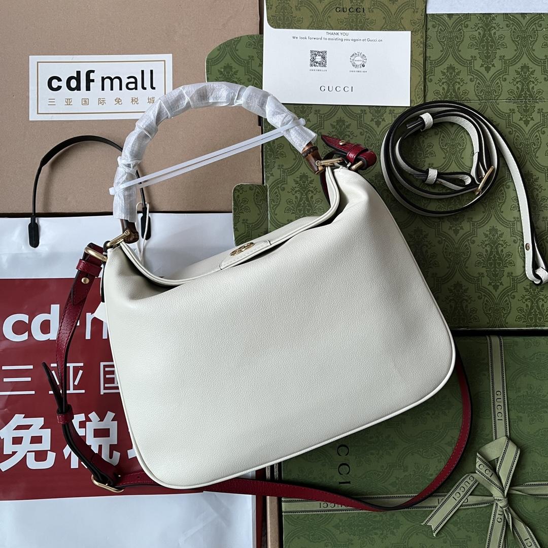 GUCCI Diana Medium Shoulder Bag White