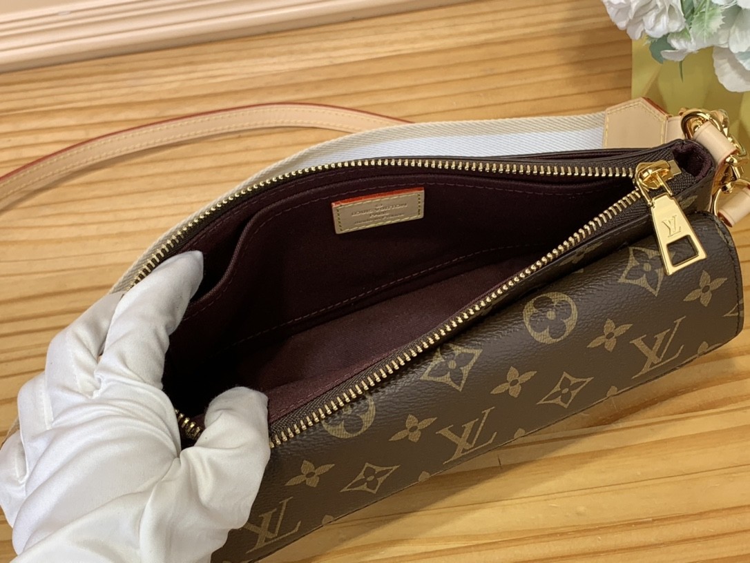 LOUIS VUITTON Vibe Monogram