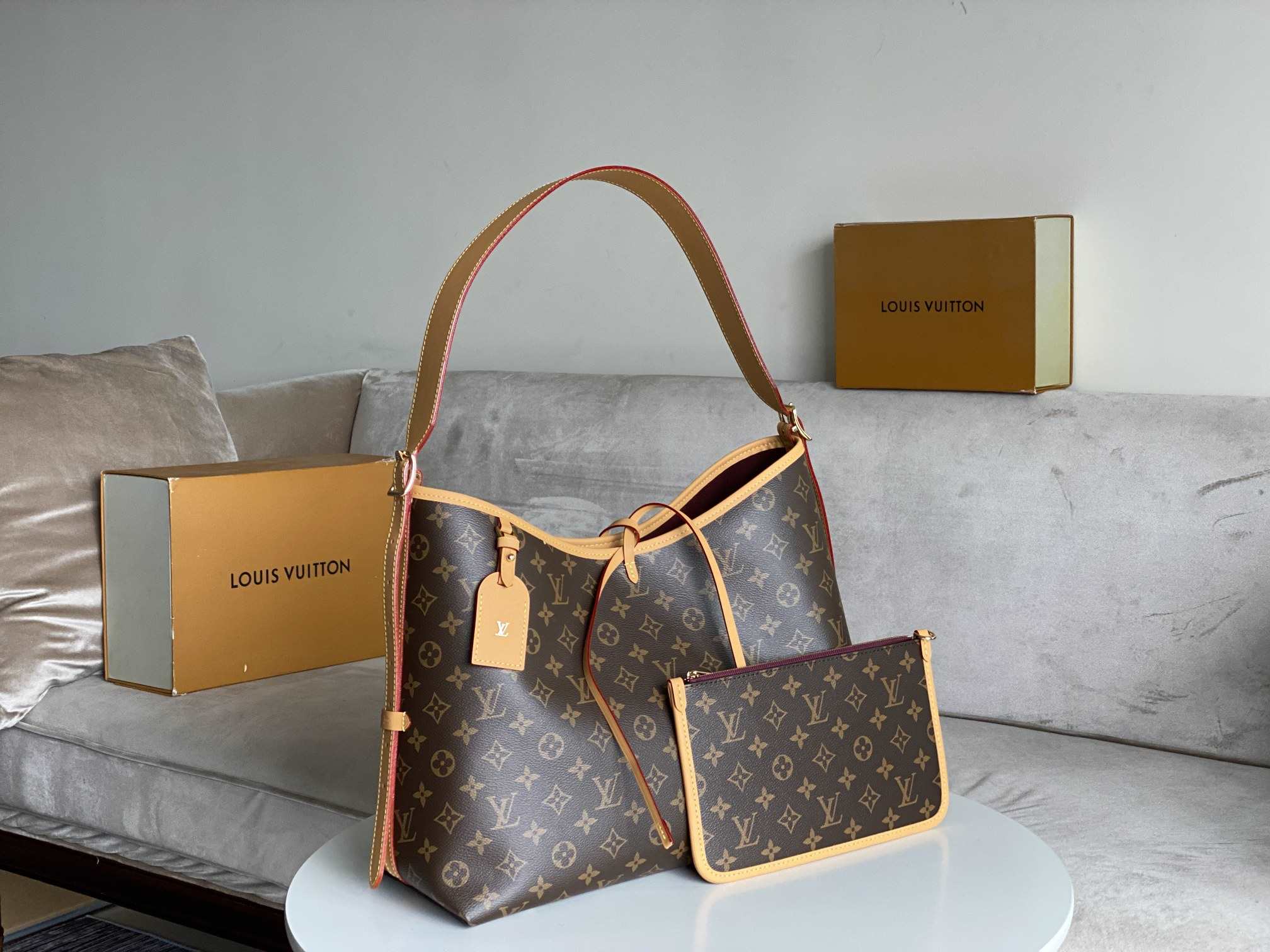 LOUIS VUITTON CarryAll MM Monogram