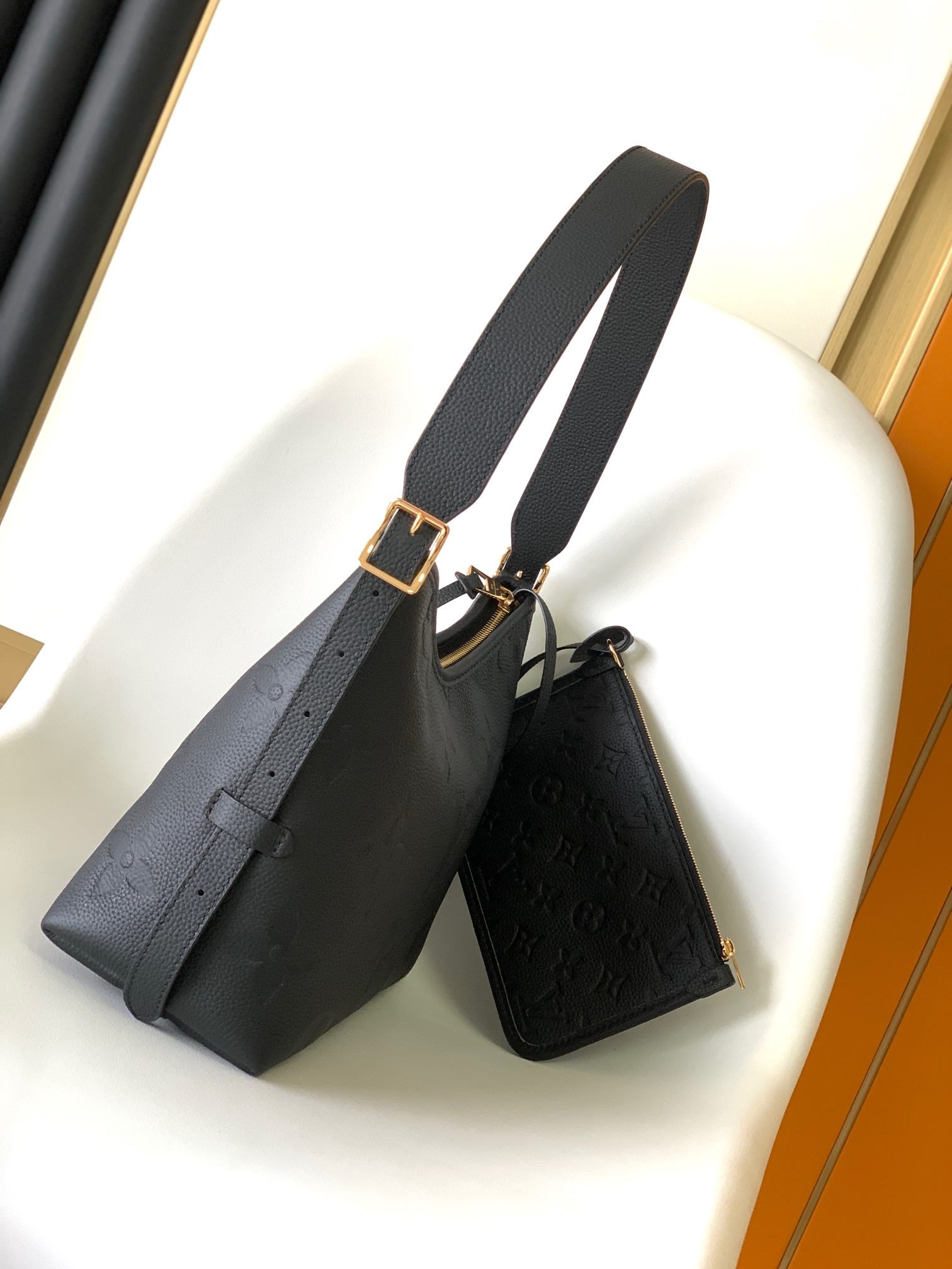 LOUIS VUITTON CarryAll PM Black