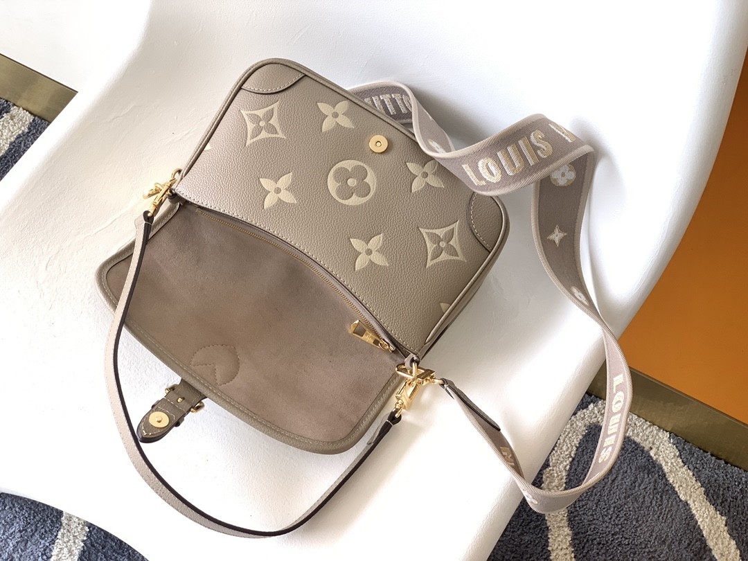 LOUIS VUITTON Diane Satchel Tourterelle Beige/Cream