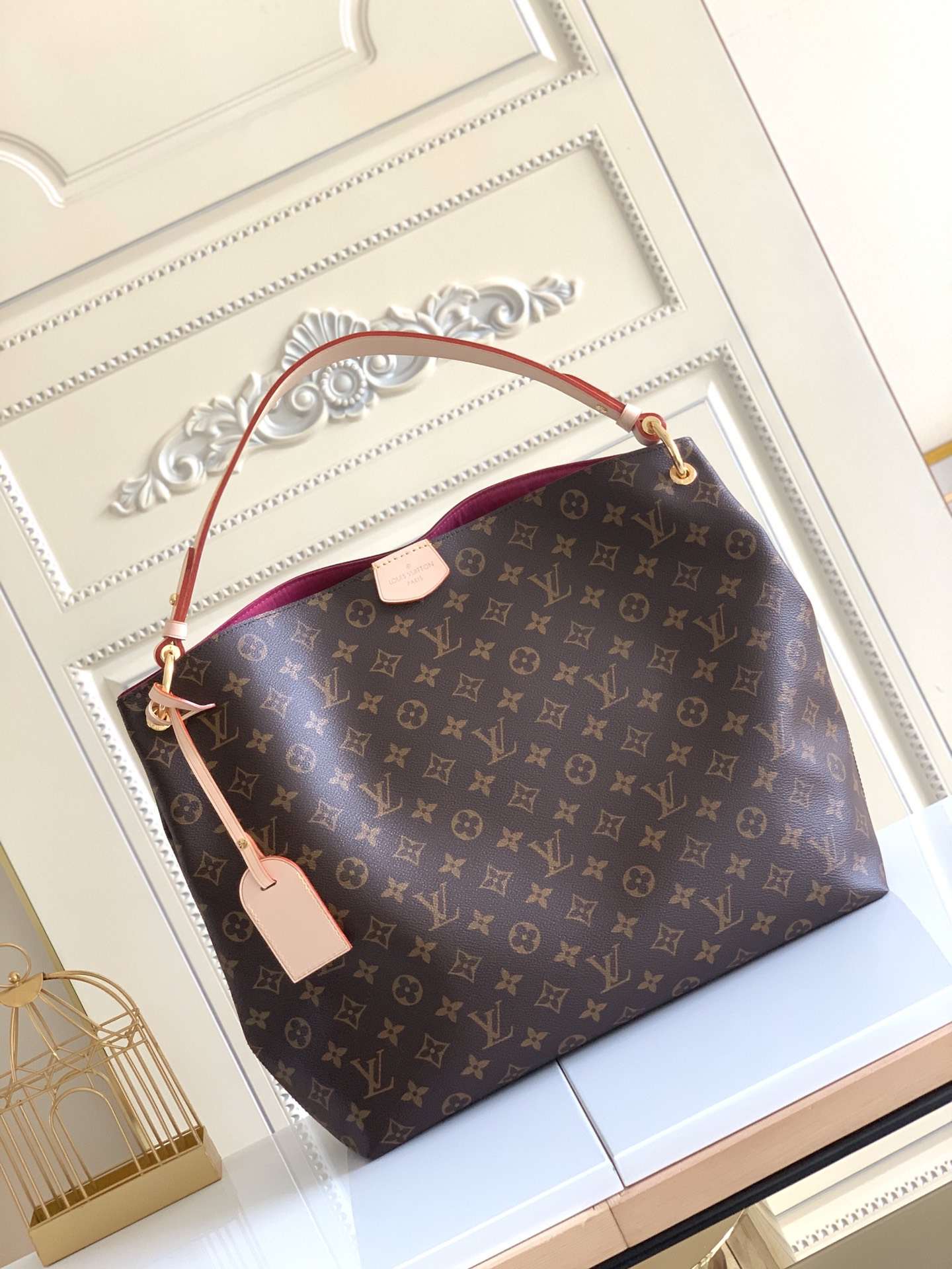 LOUIS VUITTON Graceful MM Monogram