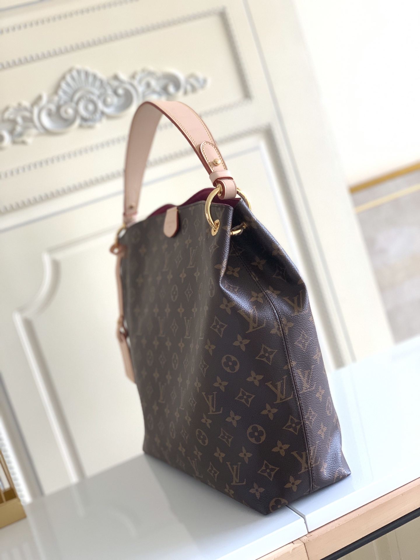 LOUIS VUITTON Graceful MM Monogram