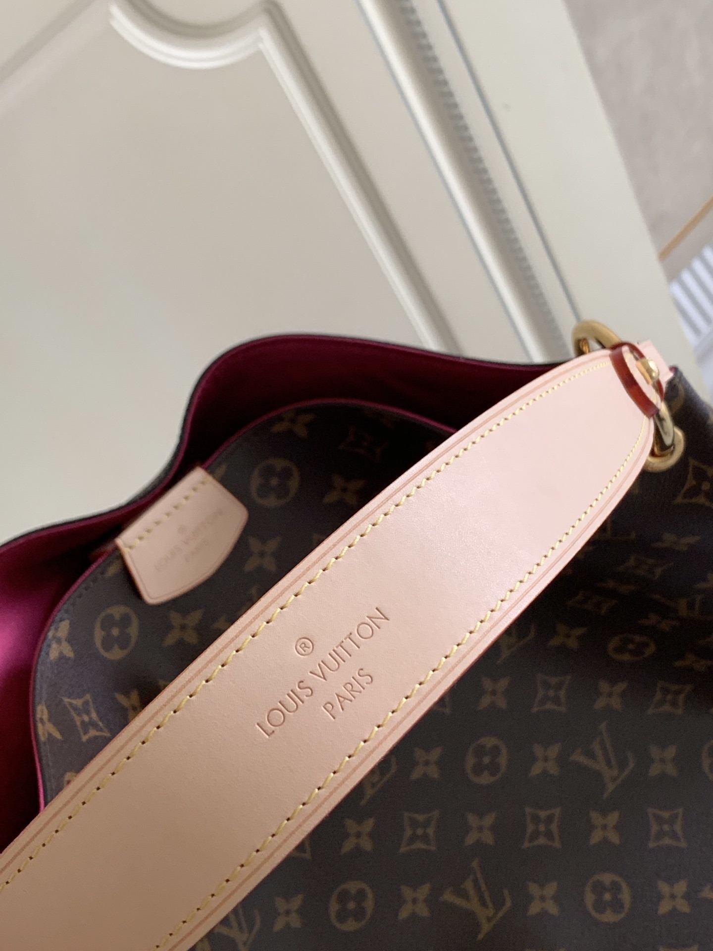 LOUIS VUITTON Graceful MM Monogram