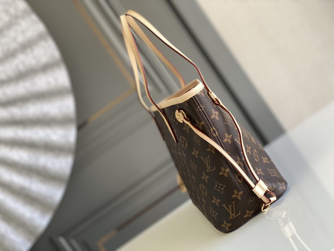 LOUIS VUITTON Neverfull PM Tote Bag Monogram