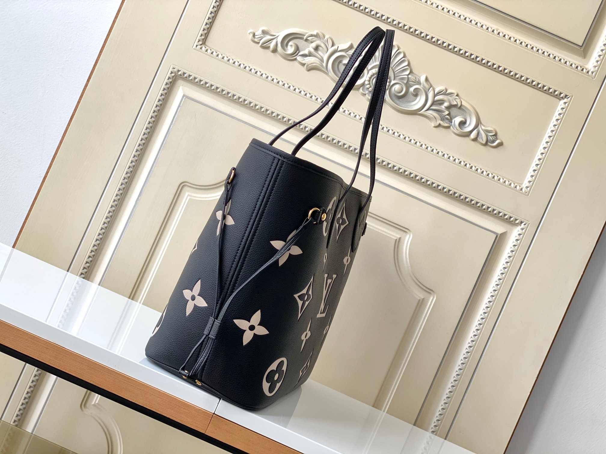 LOUIS VUITTON Neverfull MM Tote Bag Black/Beige