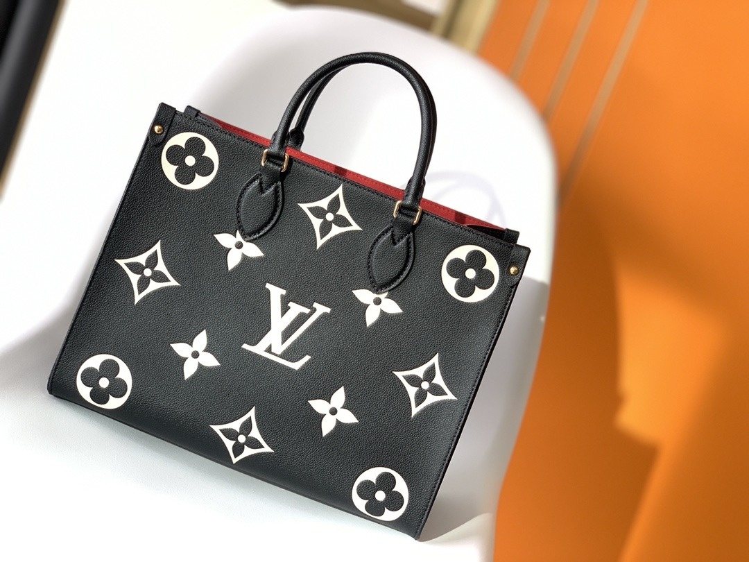 LOUIS VUITTON OnTheGo MM Tote Bag Black/Cream