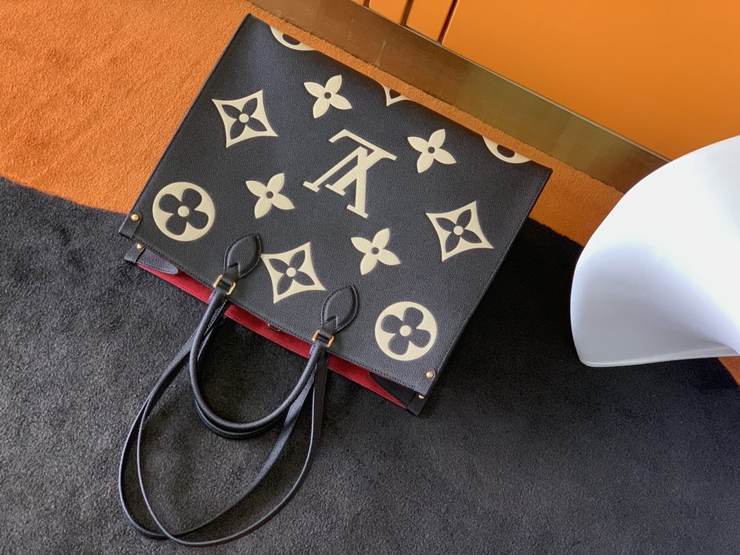 LOUIS VUITTON OnTheGo GM Tote Bag Black/Beige