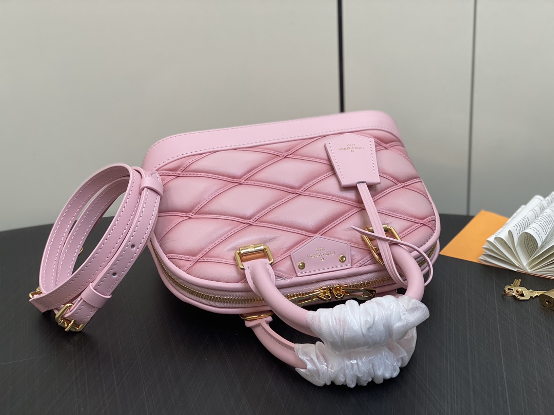 LOUIS VUITTON Alma BB Rosabella Pink