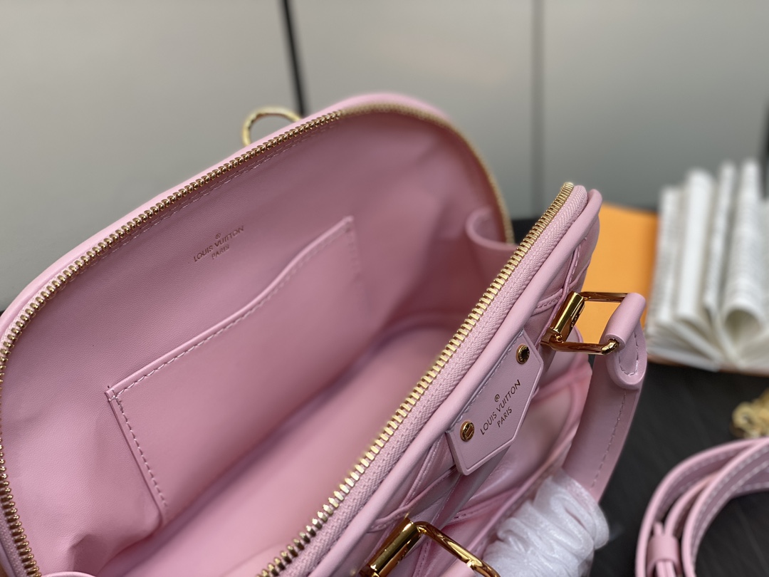 LOUIS VUITTON Alma BB Rosabella Pink