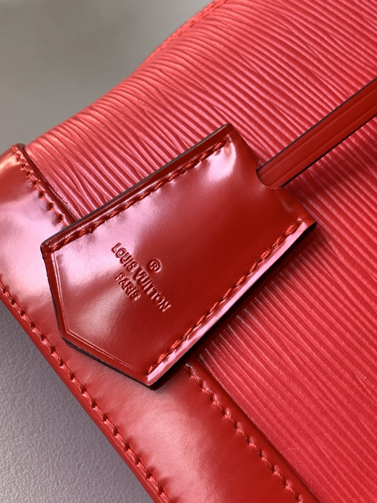 LOUIS VUITTON Alma BB Red