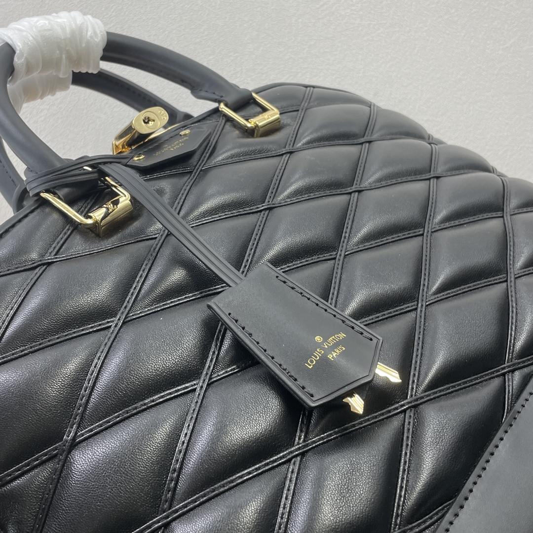 LOUIS VUITTON Alma PM Monogram