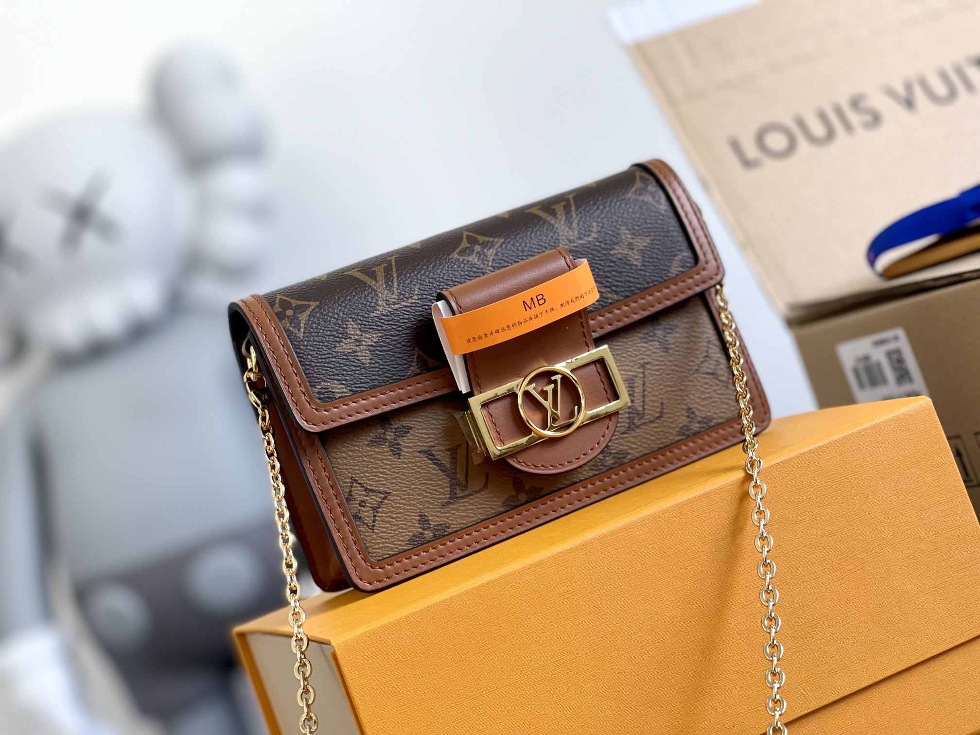 LOUIS VUITTON Dauphine East West Bag