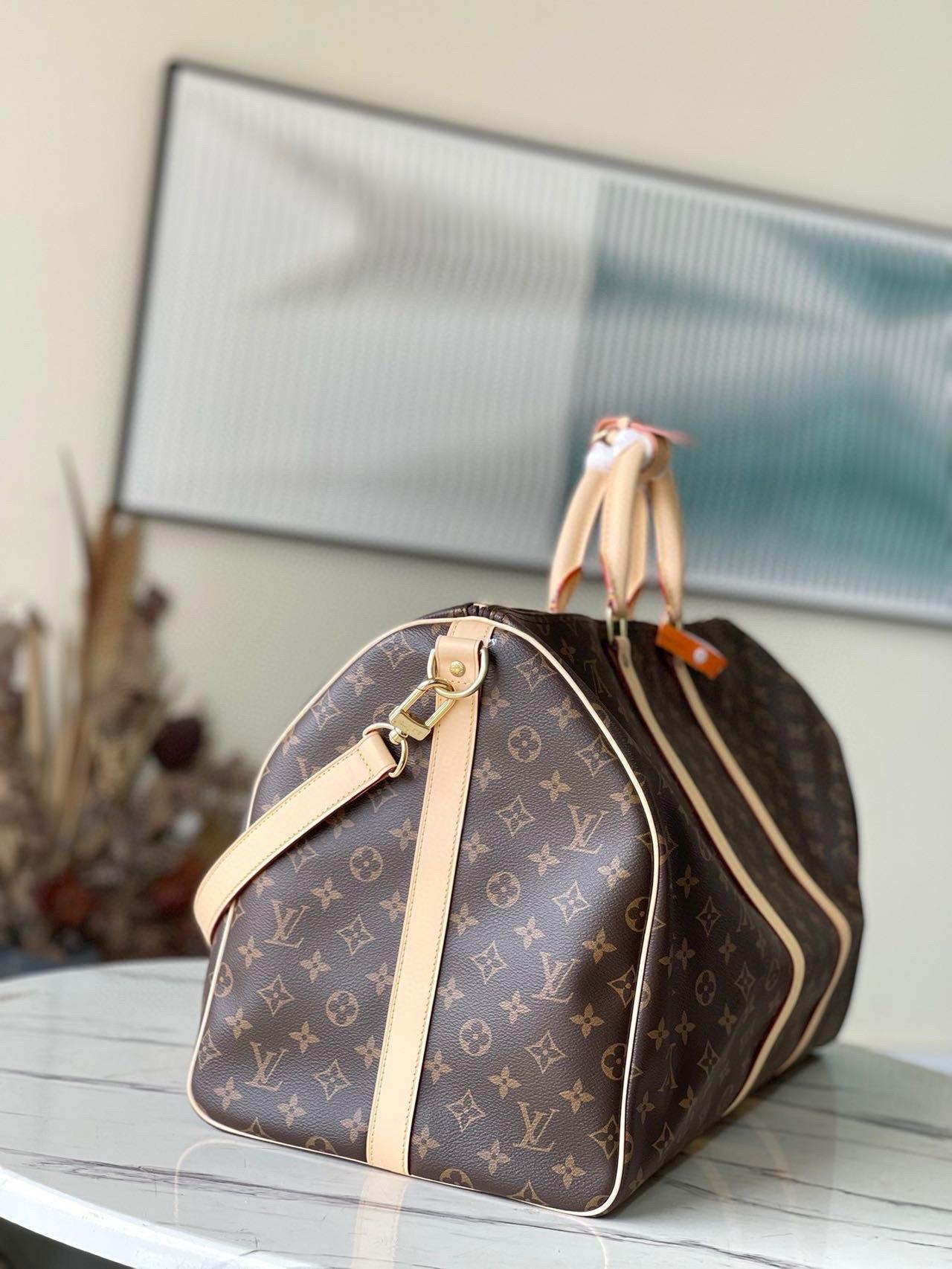 LOUIS VUITTON Keepall Bandoulière 55 Monogram