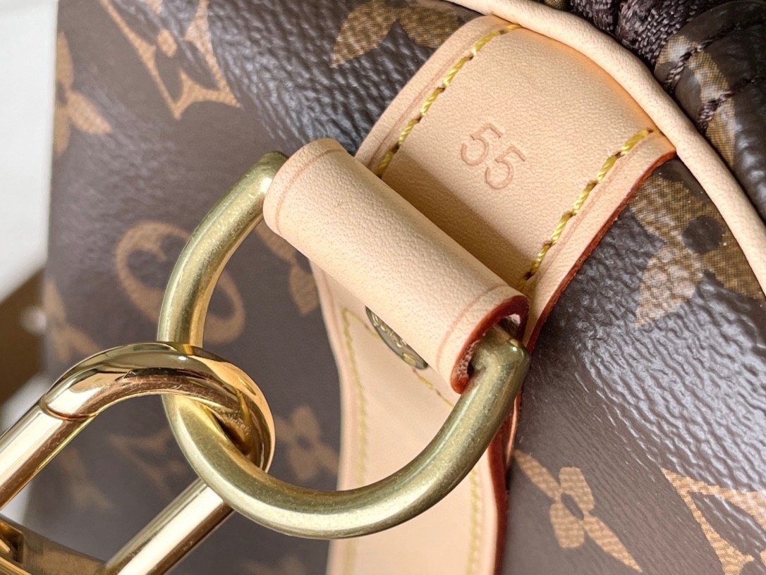 LOUIS VUITTON Keepall Bandoulière 55 Monogram