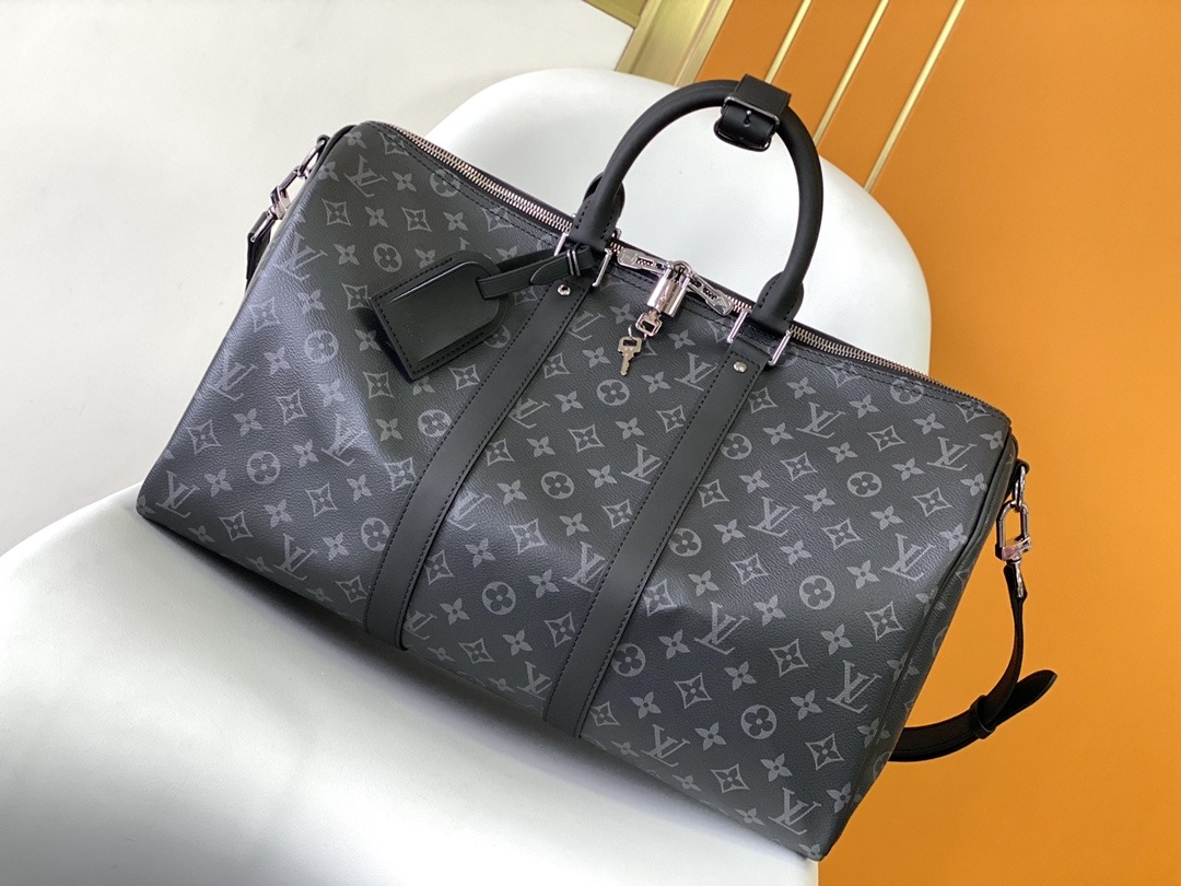 LOUIS VUITTON Keepall Bandoulière 55 Black