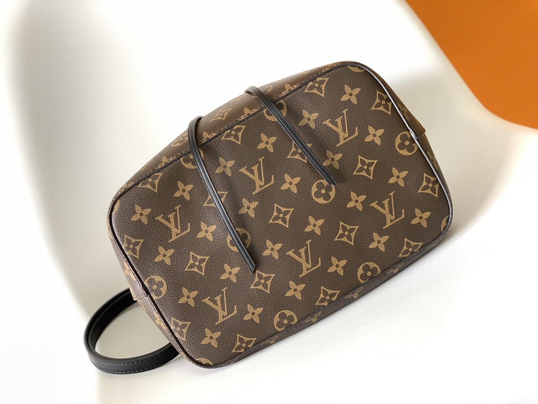 LOUIS VUITTON NéoNoé MM Bucket Monogram