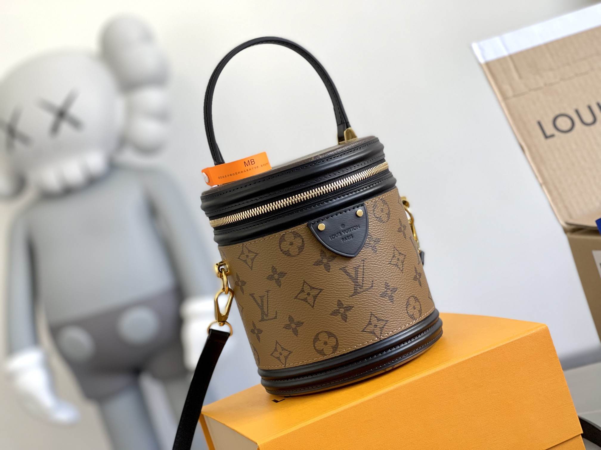 LOUIS VUITTON Cannes Bag