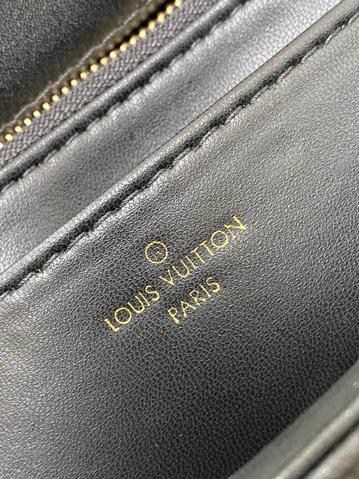 LOUIS VUITTON GO-14 MM Bag Black